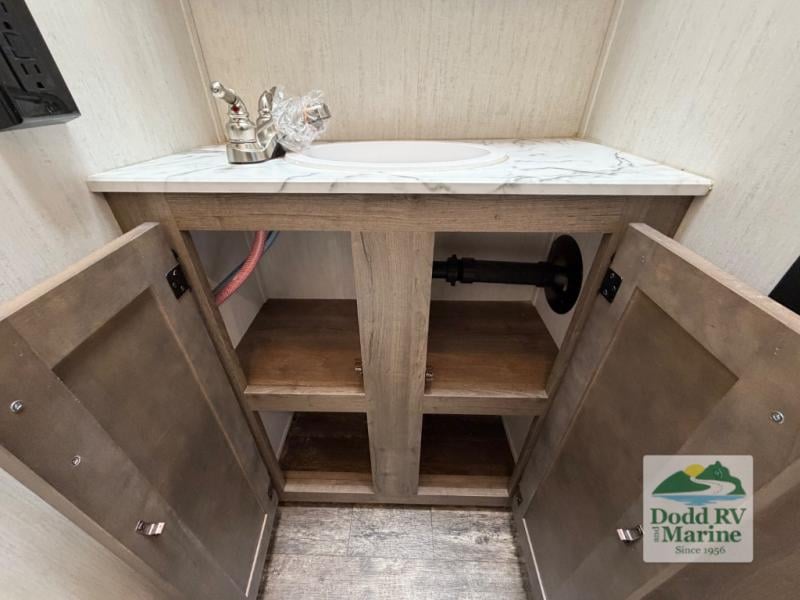 Pre-Owned 2022 Forest River RV 37FLH - photo - 37