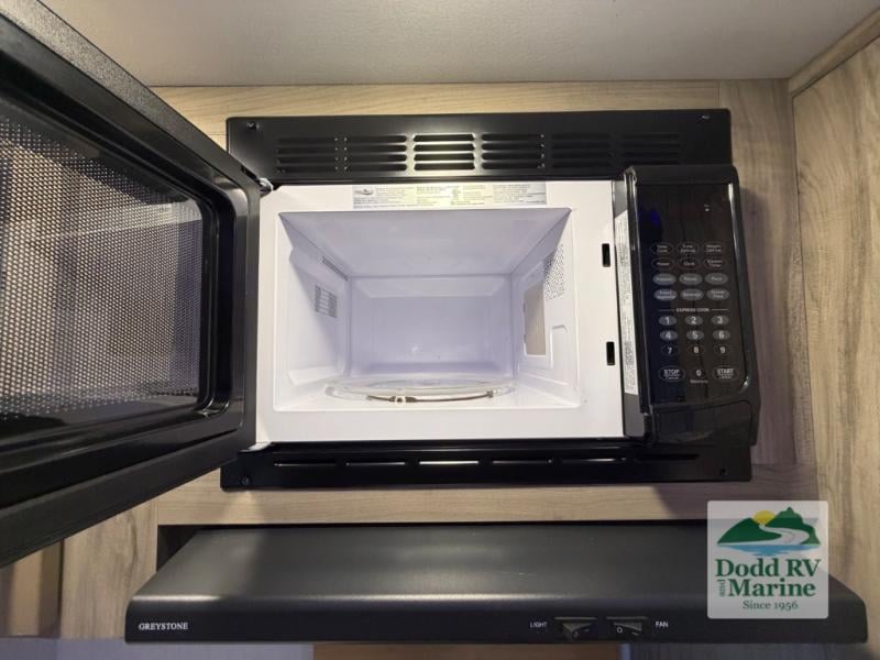 Pre-Owned 2022 Forest River RV 3990 - photo - 17