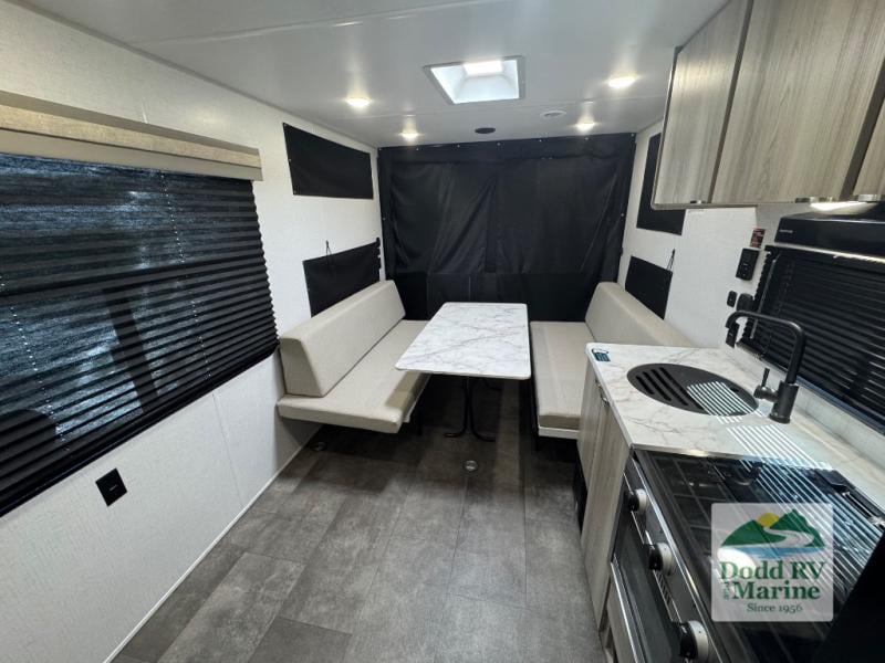 Pre-Owned 2024 Forest River RV 260RT - photo - 9