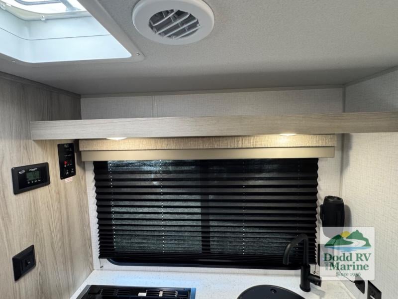 Pre-Owned 2024 Forest River RV 165VIEW - photo - 19