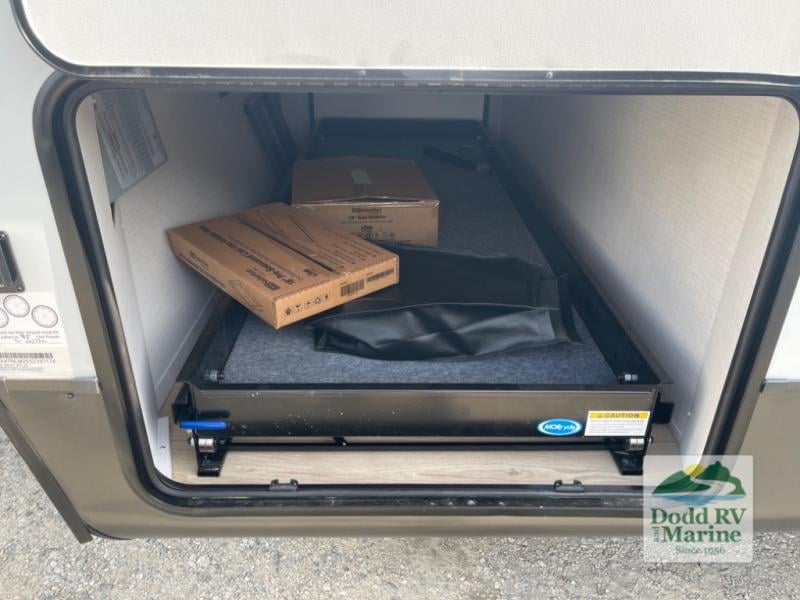 New 2025 Forest River RV 2918BH - photo - 32