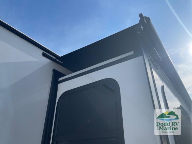 New 2025 Forest River RV 2918BH - photo - 27