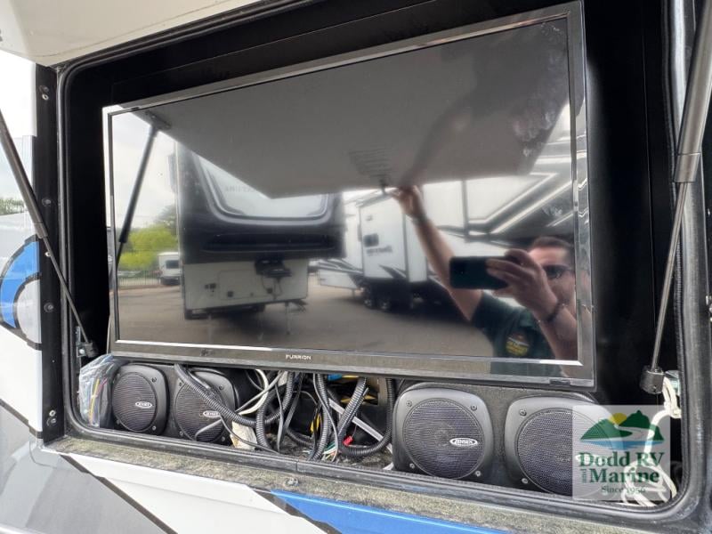 Pre-Owned 2019 Forest River RV 369DS - photo - 76