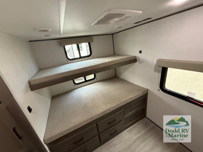 New 2026 Grand Design 335BHT - photo - 12