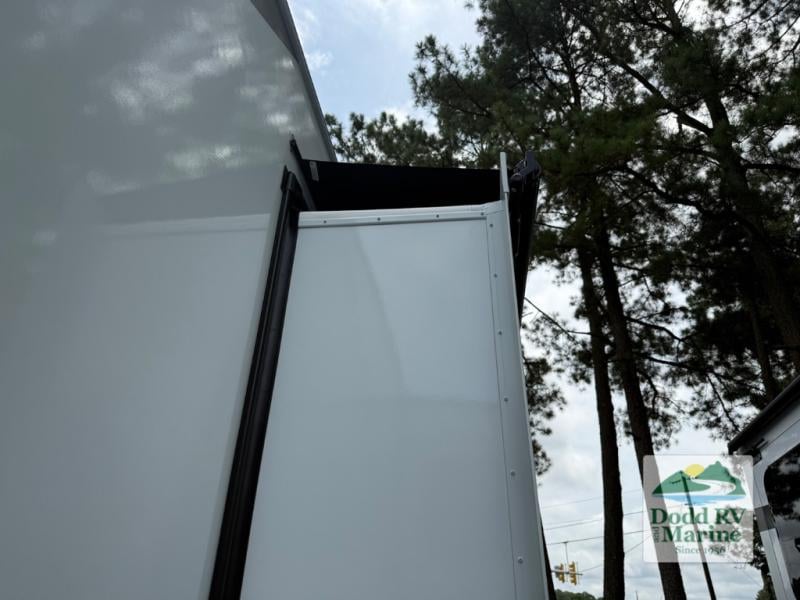 New 2026 Grand Design 3704BH - photo - 45