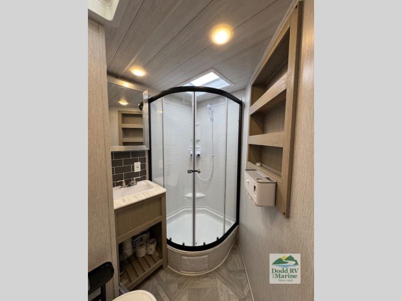 Pre-Owned 2023 Forest River RV 29VBUD - photo - 21