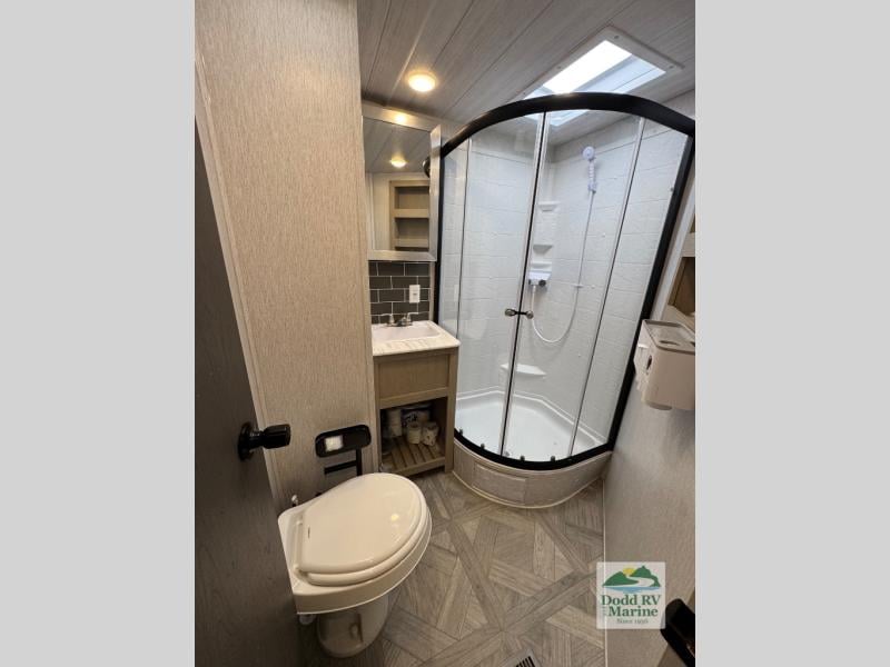 Pre-Owned 2023 Forest River RV 29VBUD - photo - 22