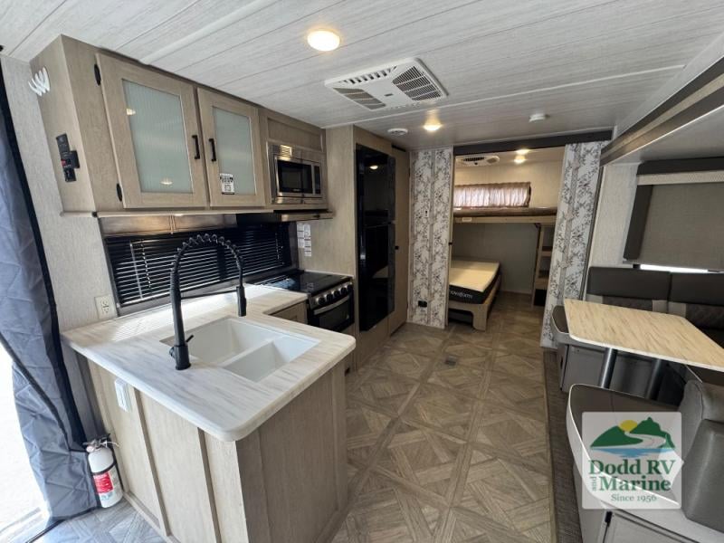 Pre-Owned 2023 Forest River RV 29VBUD - photo - 9