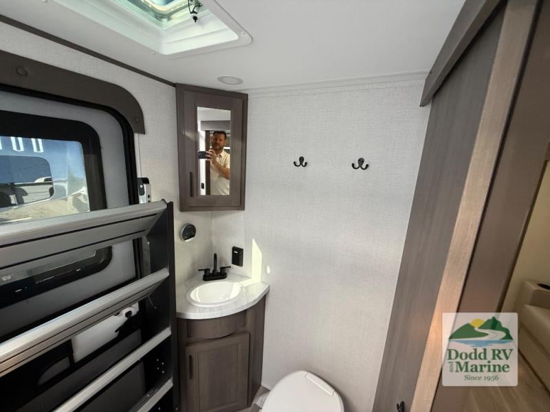 New 2026 Grand Design 325BHT - photo - 26