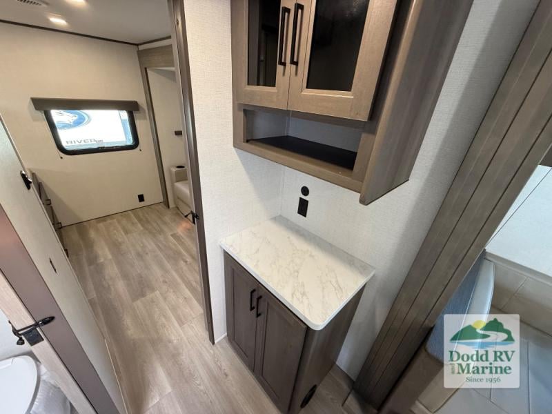 New 2026 Grand Design 325BHT - photo - 15