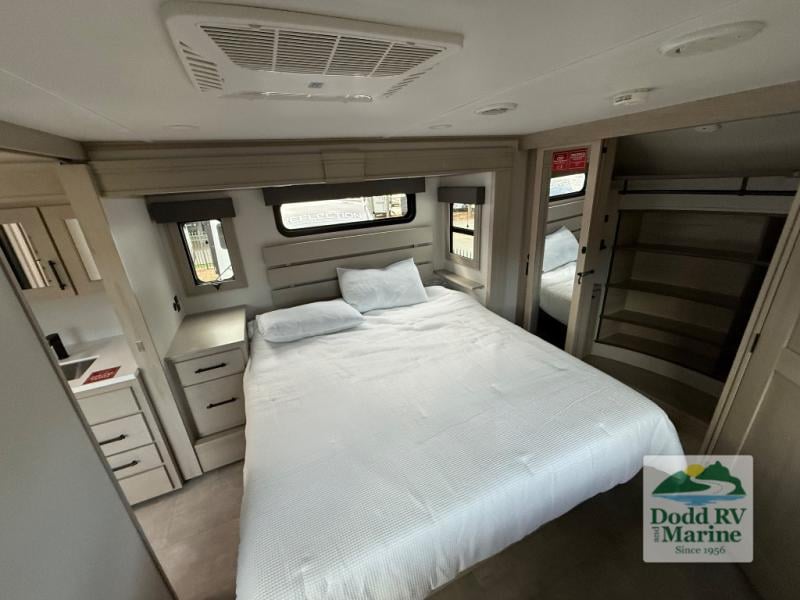 New 2026 Grand Design 388MBS - photo - 15