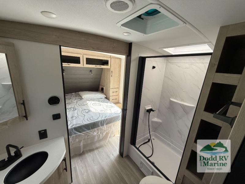 New 2026 Grand Design 2500RL - photo - 21