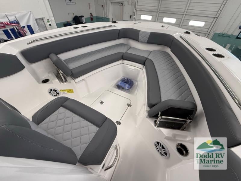 New 2025 Nautic Star 242OS - photo - 8
