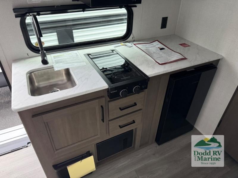 New 2026 Grand Design 151BH - photo - 9