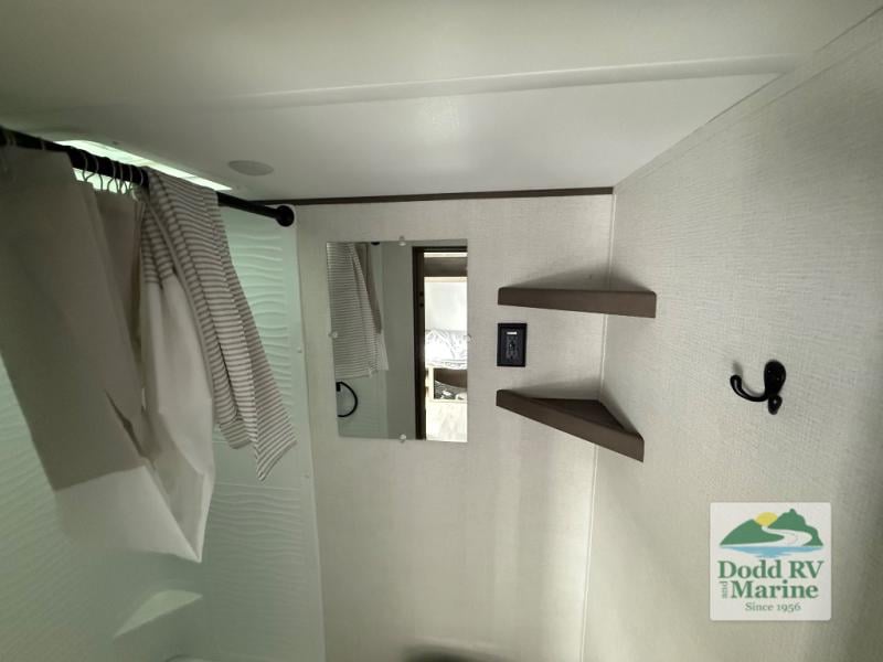 New 2026 Grand Design 151BH - photo - 14