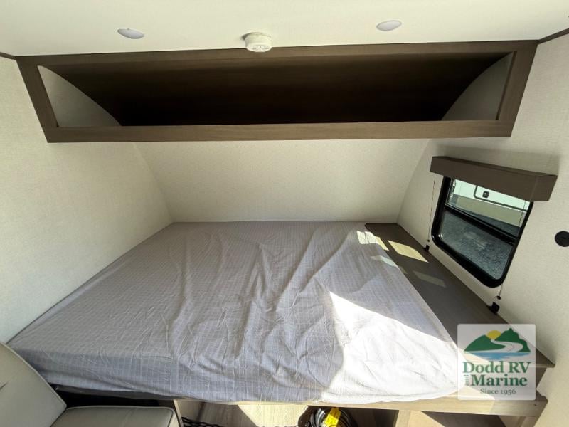 New 2026 Grand Design 151BH - photo - 11
