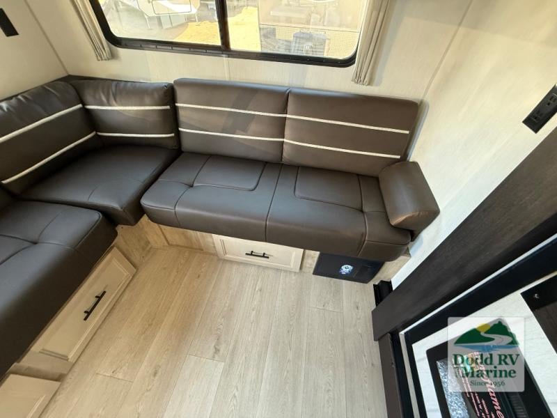 New 2026 Forest River RV 27LH - photo - 8