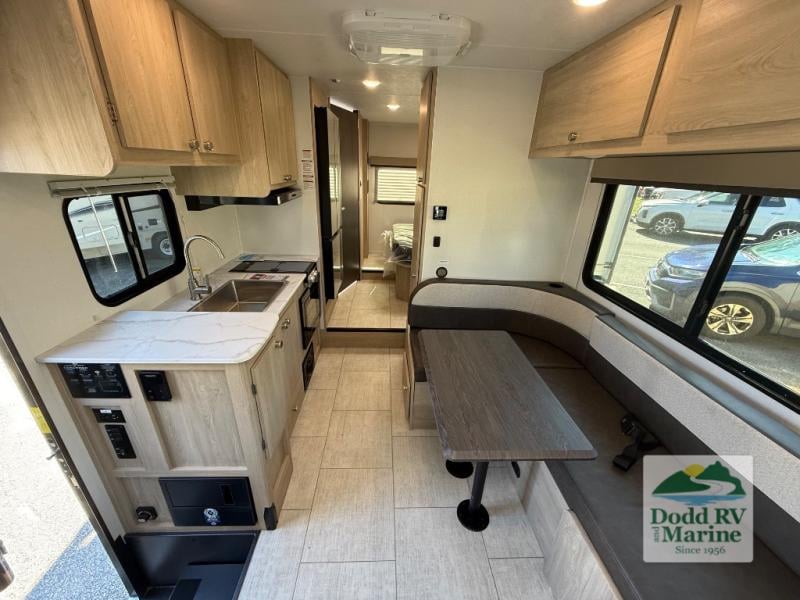 New 2026 Coachmen RV 210RSS Chevy 3500 - photo - 5