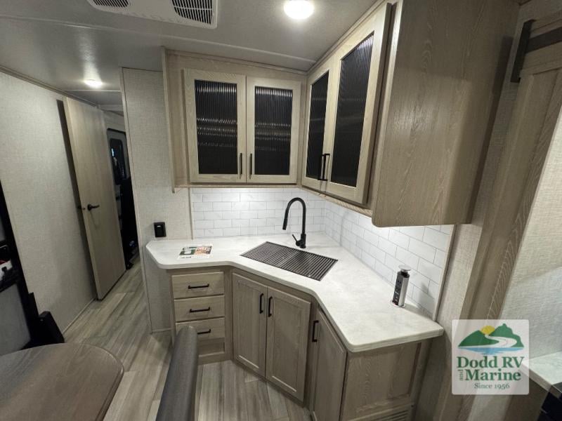 Pre-Owned 2022 Forest River RV 8324SB - photo - 6