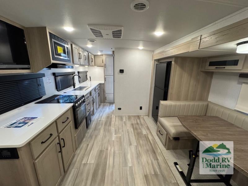 Pre-Owned 2024 Forest River RV 2517S - photo - 7