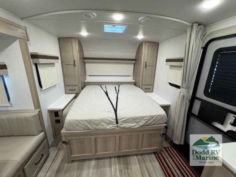 Pre-Owned 2024 Forest River RV 2517S - photo - 12
