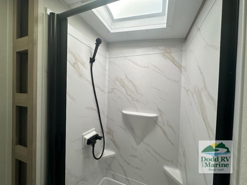 New 2026 Grand Design 2800BH - photo - 32