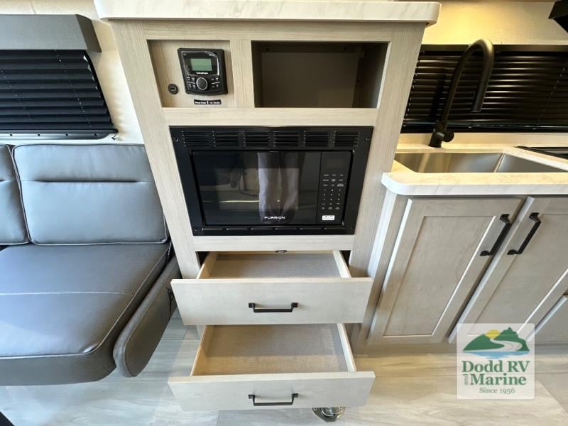 New 2026 Grand Design 27MAV - photo - 12