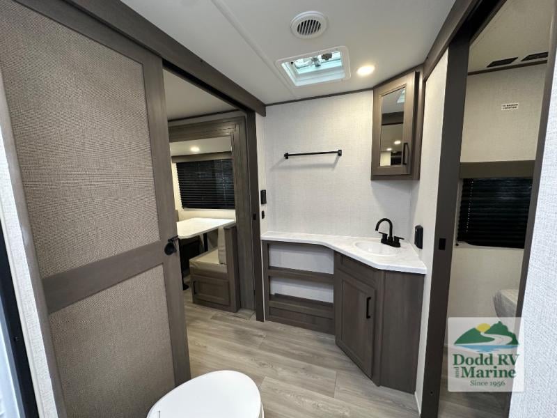 New 2026 Grand Design 305BHT - photo - 32
