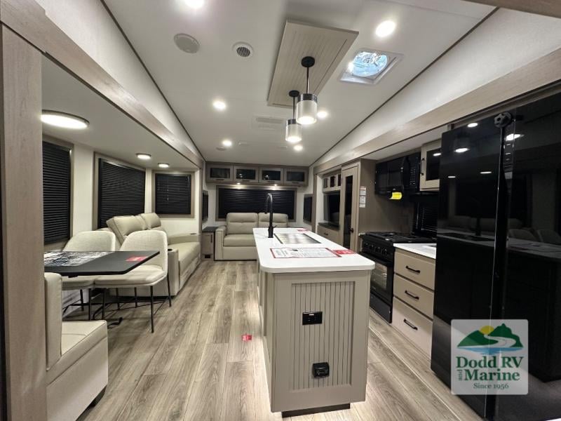 New 2026 Grand Design 337RLS - photo - 5