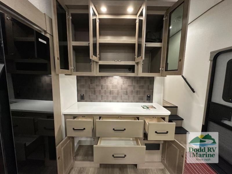 New 2026 Grand Design 337RLS - photo - 22