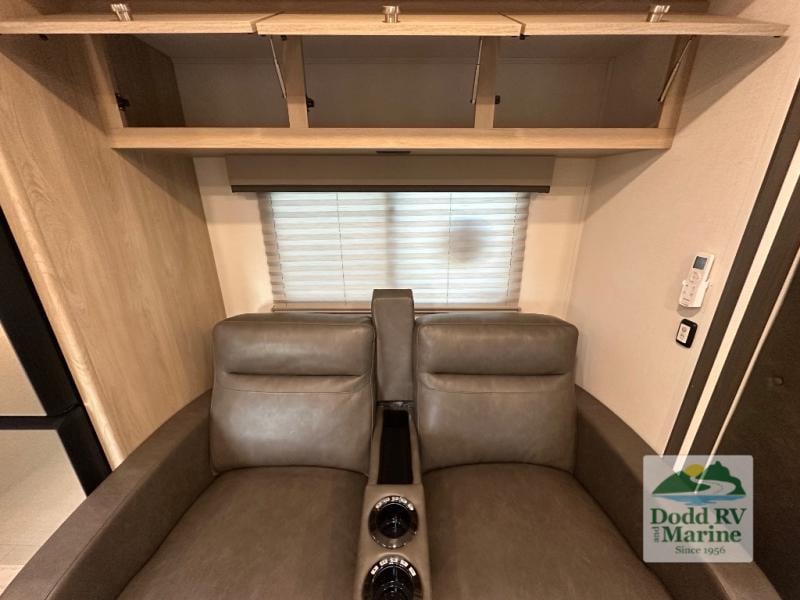 New 2026 Coachmen RV 260DS Ford 450 - photo - 23