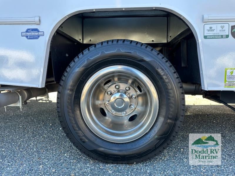 New 2026 Coachmen RV 260DS Ford 450 - photo - 60