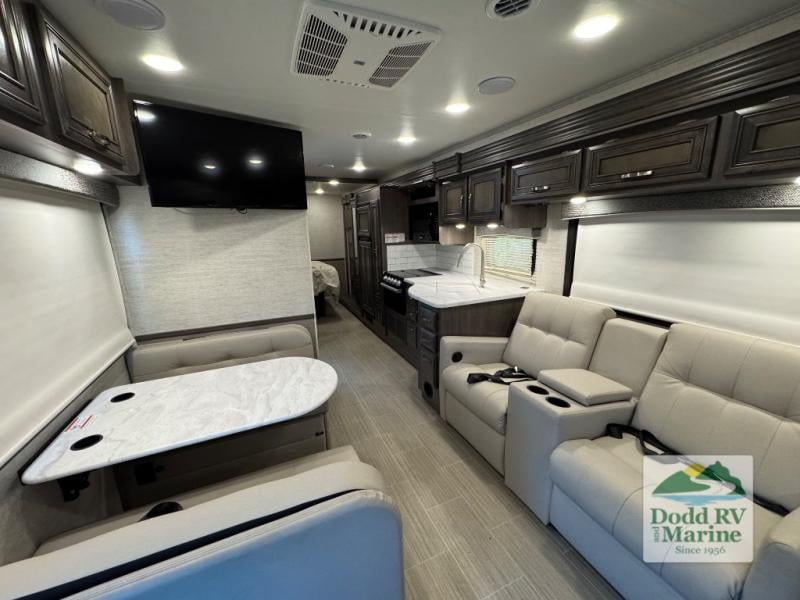 Pre-Owned 2023 Entegra Coach 29S - photo - 11