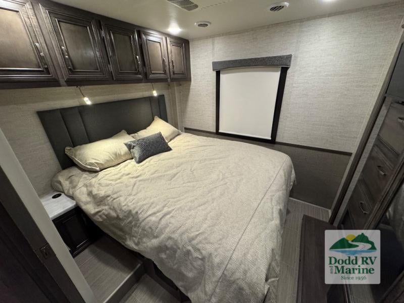 Pre-Owned 2023 Entegra Coach 29S - photo - 25