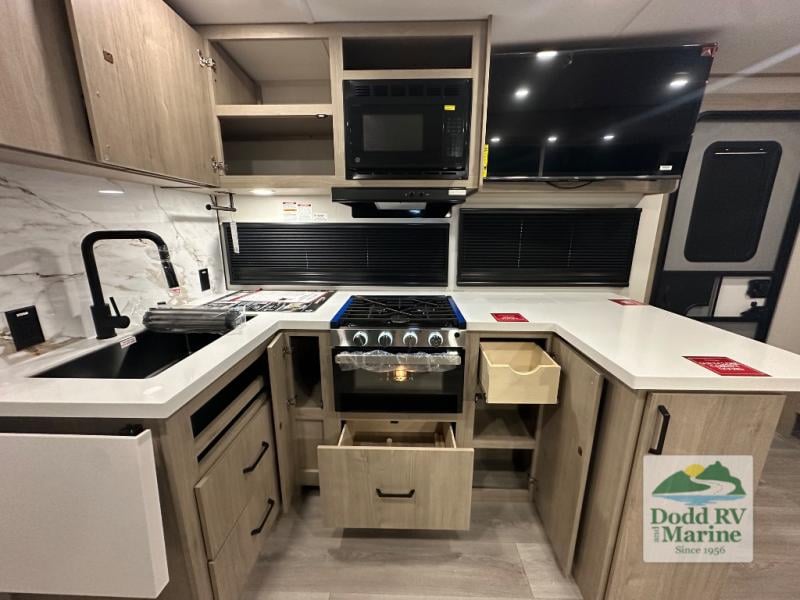 New 2026 Grand Design 2810BH - photo - 7