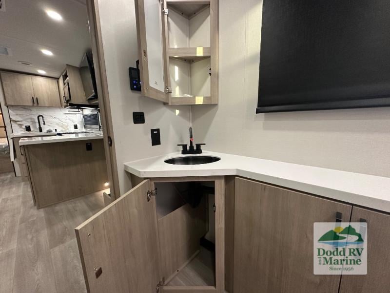 New 2026 Grand Design 2810BH - photo - 37