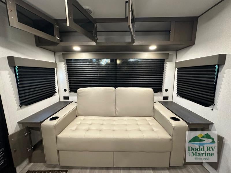 New 2026 Grand Design 245RLT - photo - 21