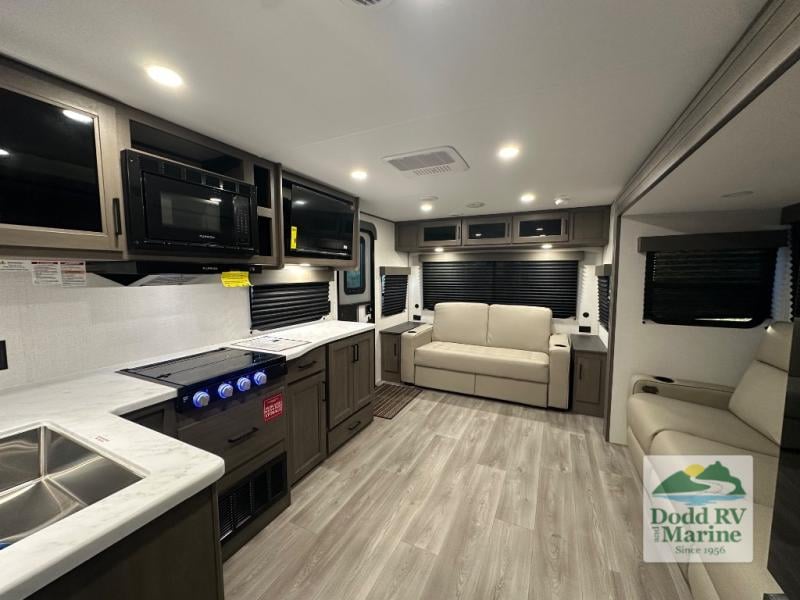 New 2026 Grand Design 245RLT - photo - 6