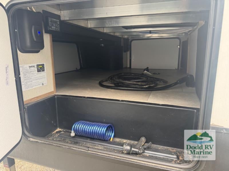Pre-Owned 2024 Forest River RV VGF383G2 - photo - 47