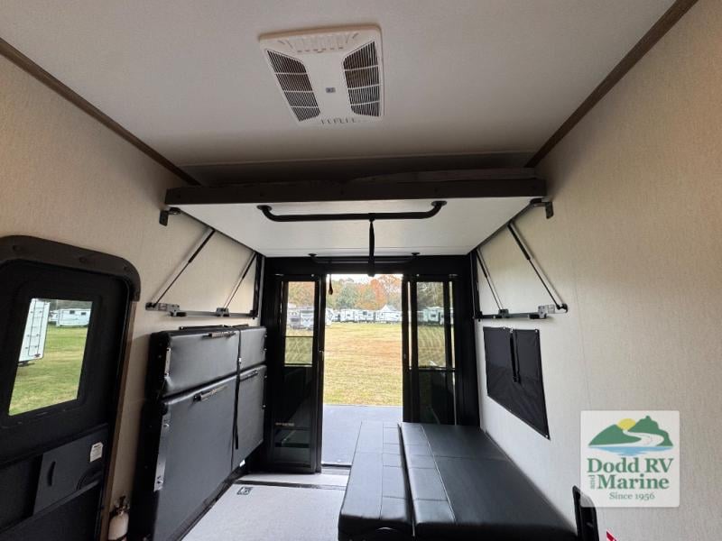 Pre-Owned 2024 Forest River RV VGF383G2 - photo - 42