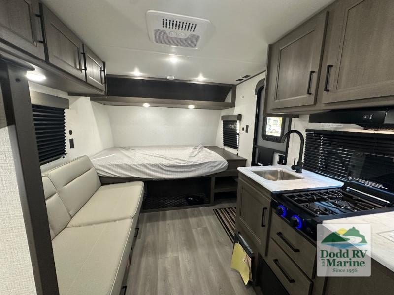 New 2026 Grand Design 151BH - photo - 5