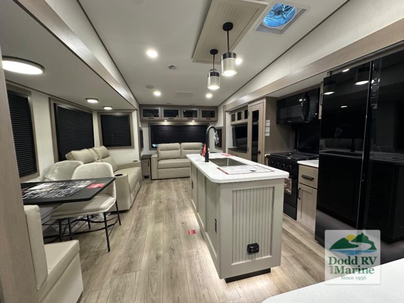 New 2026 Grand Design 303RLS - photo - 5