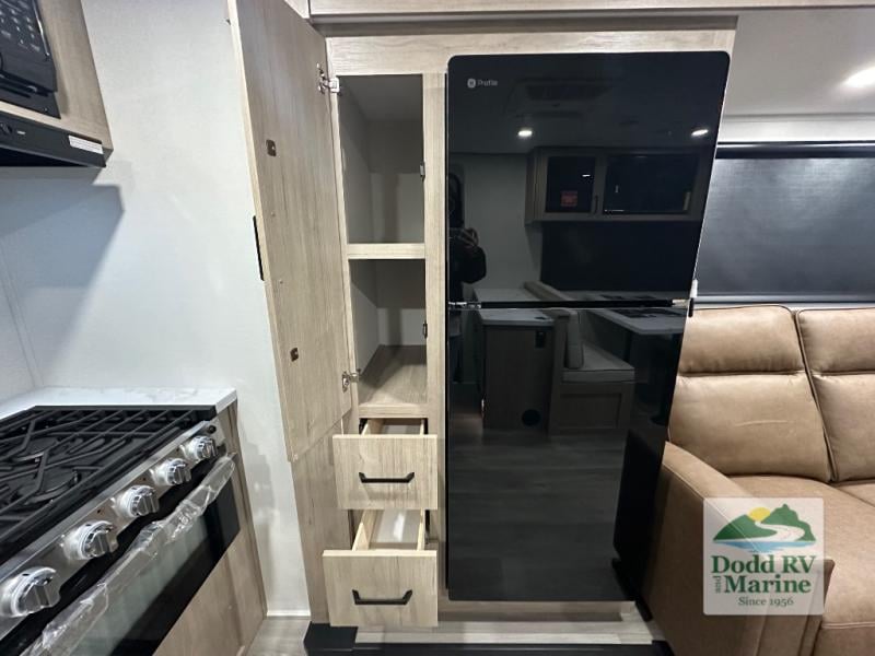 New 2026 Grand Design 23LDE - photo - 16