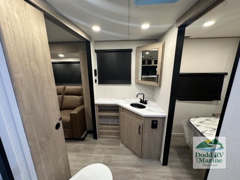 New 2026 Grand Design 23LDE - photo - 31