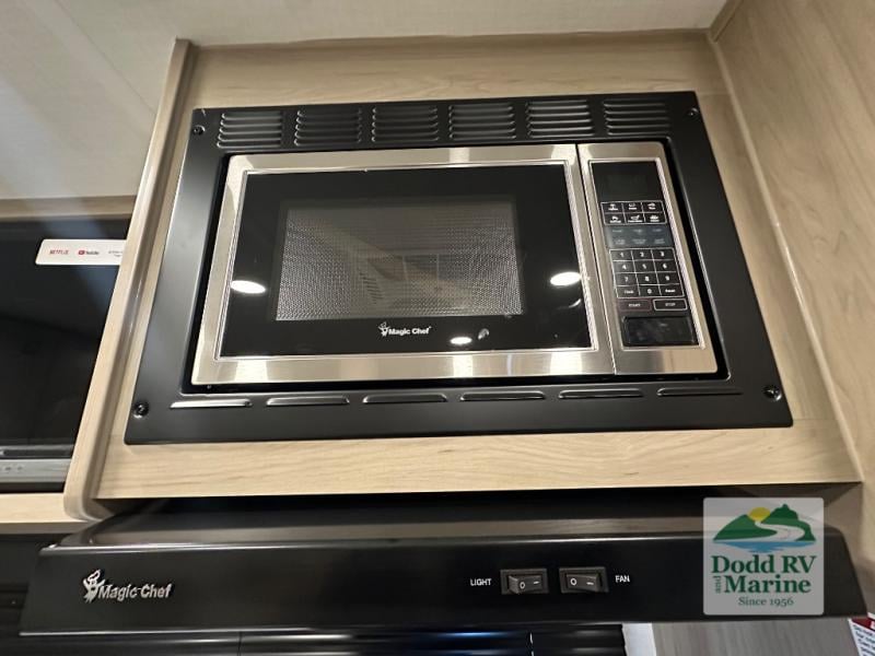 New 2026 Forest River RV 2520BH - photo - 11