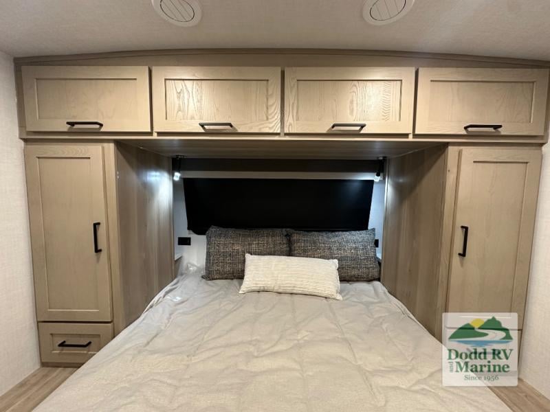New 2026 Forest River RV 2520BH - photo - 25