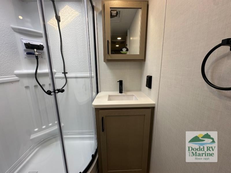 New 2026 Forest River RV 2520BH - photo - 31