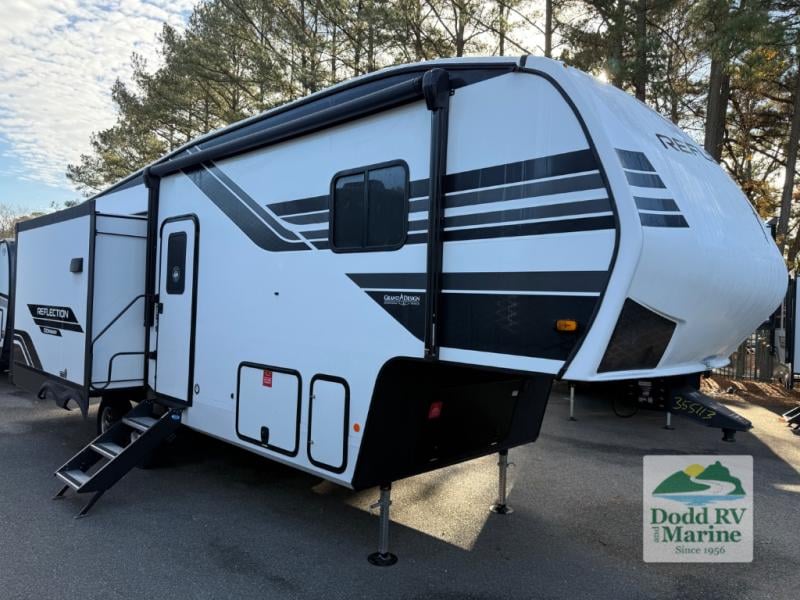 New 2026 Grand Design 28RL - photo - 0