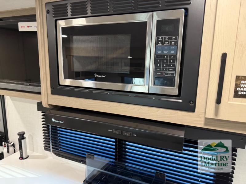 New 2026 Forest River RV 2513S - photo - 24