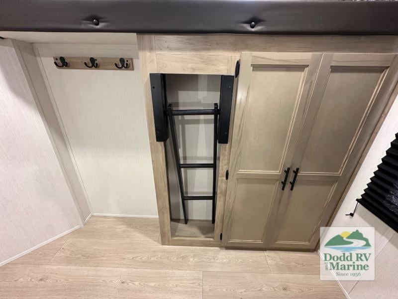 New 2026 Forest River RV 304SR - photo - 41